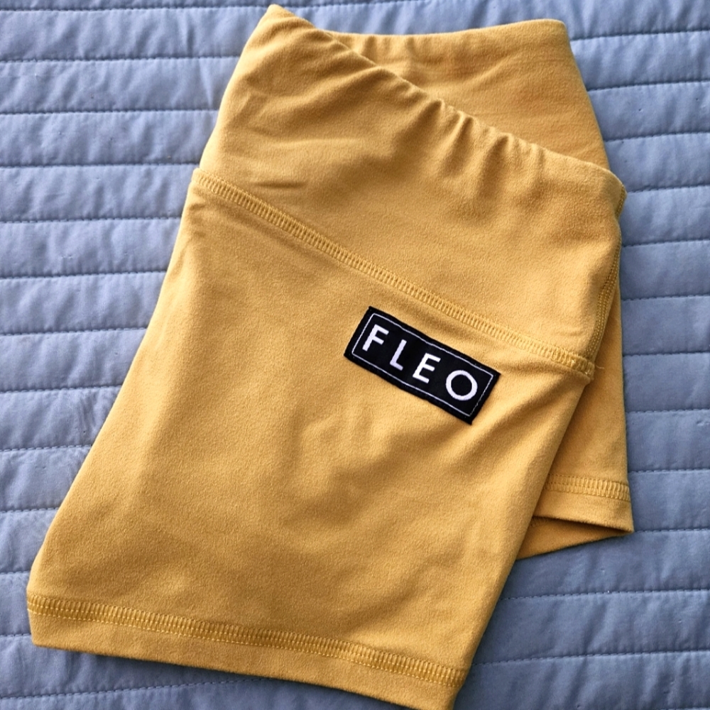 FLEO OG yellow shorts
